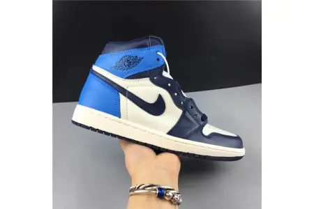 Air Jordan 1 Retro High OG Obsidian 