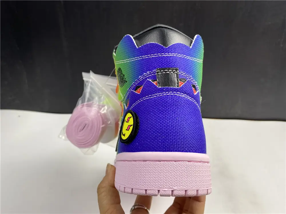 J BALVIN X AIR JORDAN 1 HIGH OG 