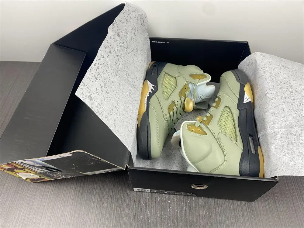 Jordan 5 Retro Jade