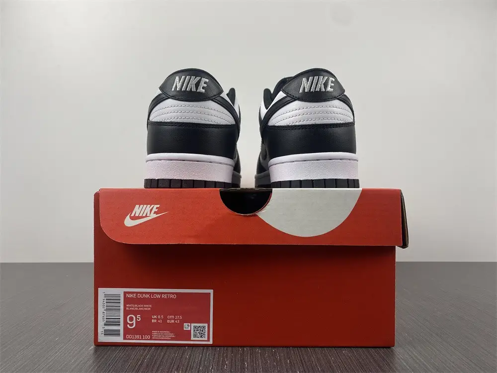 Nike Dunk Low Next Nature White Black 