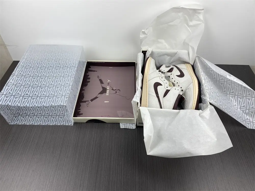 A Ma Maniere x Air Jordan 1 High OG 