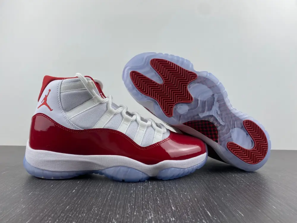 Air Jordan 11 Cherry 