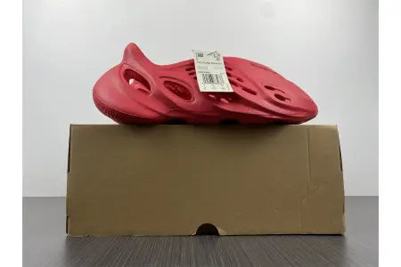 Adidas Yeezy Foam Red  FADEB94