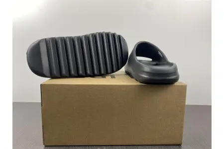 Adidas Yeezy Slide Onyx 