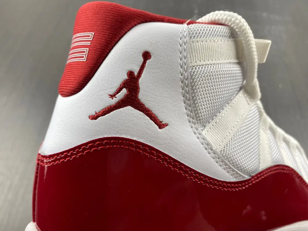Air Jordan 11 Cherry 