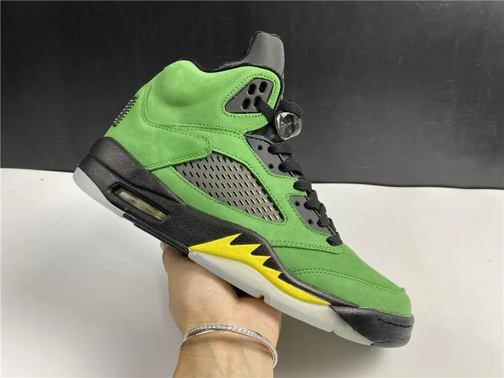 Air Jordan 5 SE Oregon Ducks 