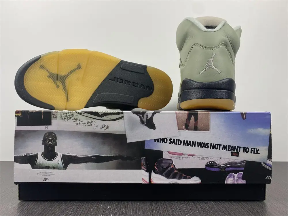 Jordan 5 Retro Jade 