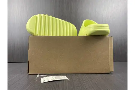 Adidas Yeezy Slide Green 