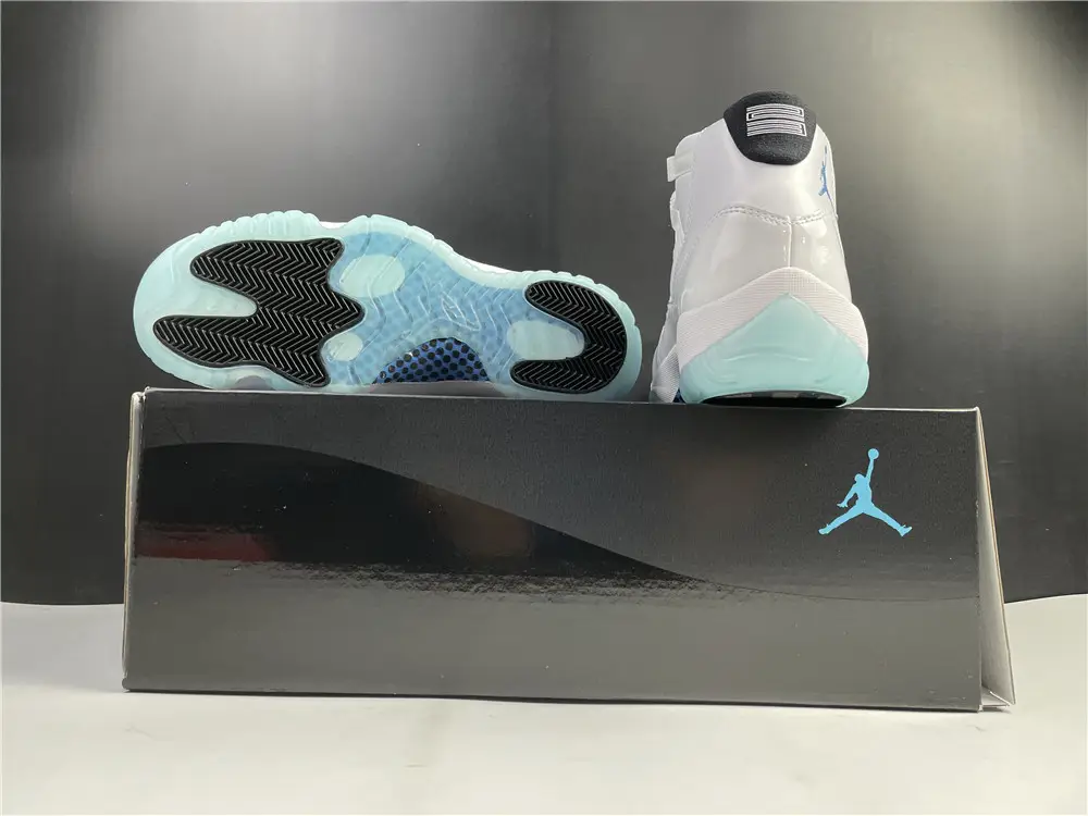 Air Jordan 11 Retro Legend Blue (2014) 