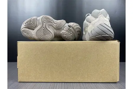 Adidas Yeezy 500 