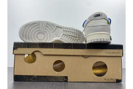 Nike Dunk Low Off-White Lot 32 