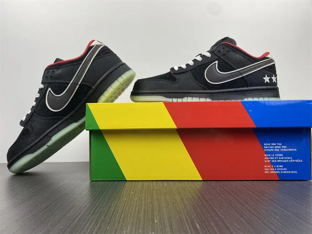 Nike Dunk Low LPL League of 