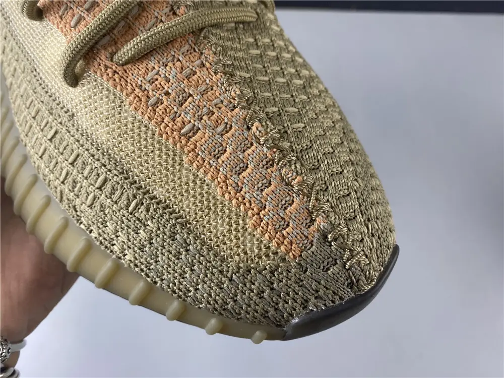 ADIDAS YEEZY BOOST 350 V2 “ELIADA” 