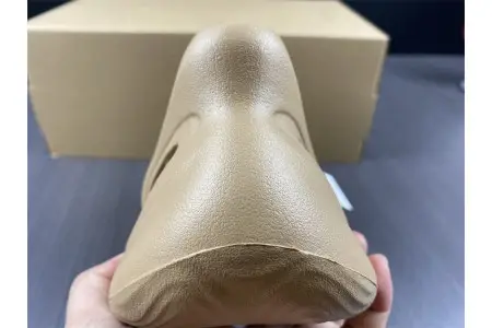 Adidas Yeezy Foam RNNR Ochre 