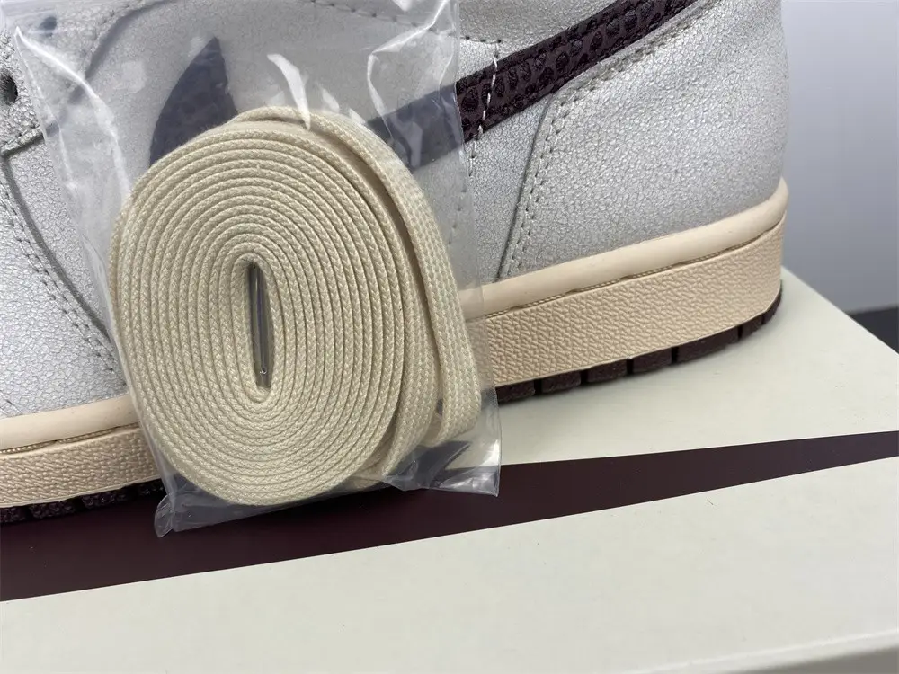 A Ma Maniere x Air Jordan 1 High OG 