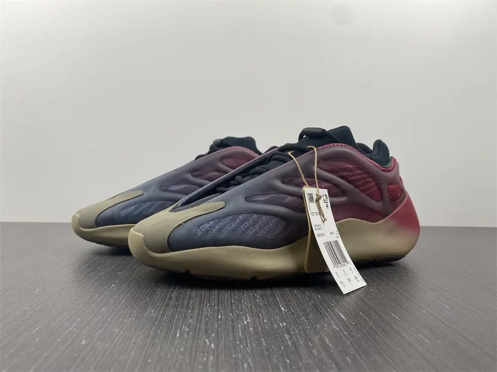 Adidas Yeezy 700 V3 Fade Carbon  AAFDA21