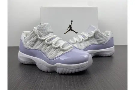 Air Jordan 11 Low WMNS Pure Violet 