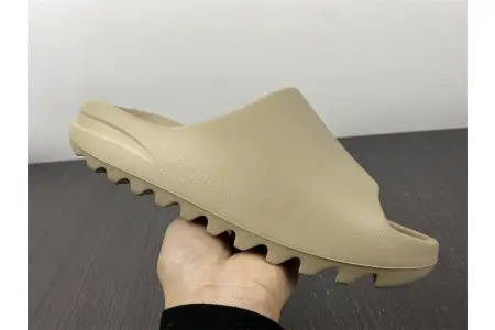 Adidas Yeezy Slide Pure 