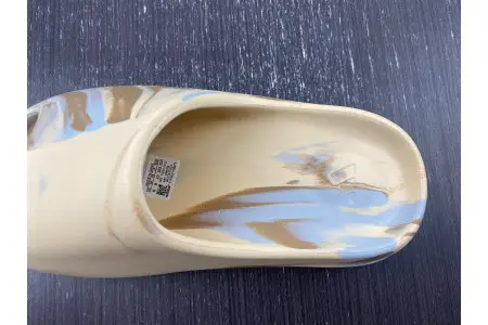 Adidas Yeezy Slide 