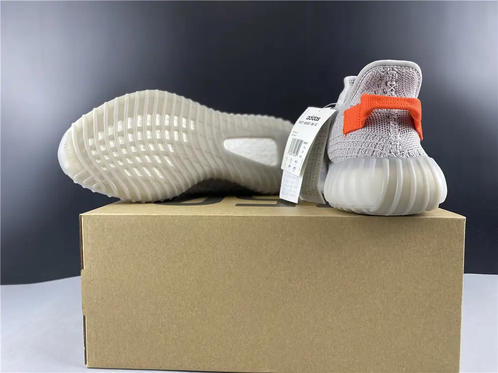 Adidas Yeezy Boost 350 V2 Tail Light 