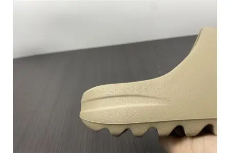 Adidas Yeezy Slide Pure 
