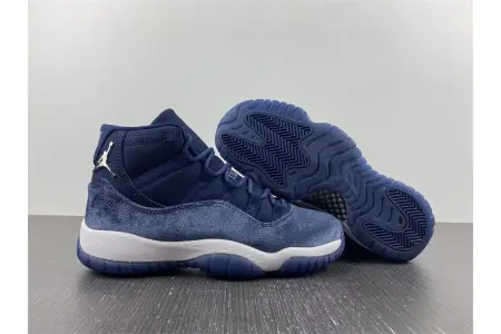 Air Jordan 11 Velvet WMNS Midnight Navy 