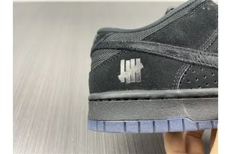Nike Dunk Low SP Undefeated 5 On It Black 
