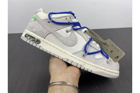 Nike Dunk Low Off-White Lot 32 