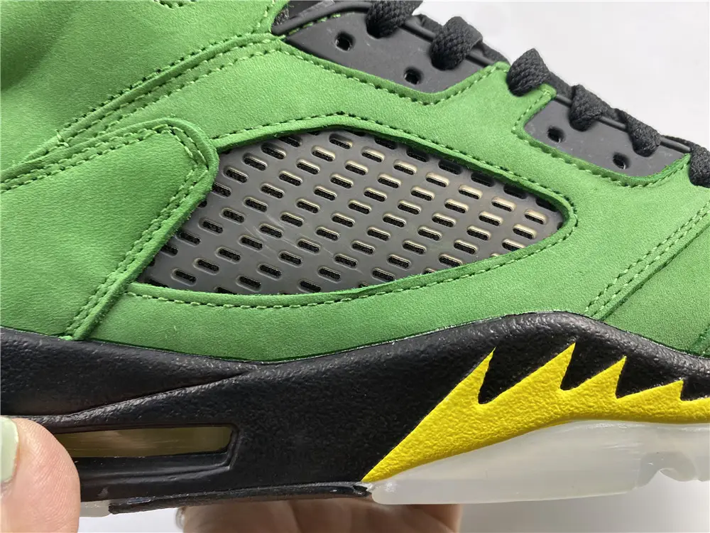 Air Jordan 5 SE Oregon Ducks 