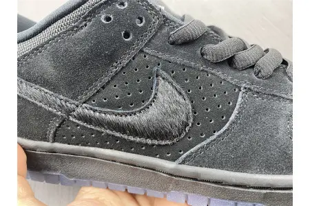 Nike Dunk Low SP Undefeated 5 On It Black 