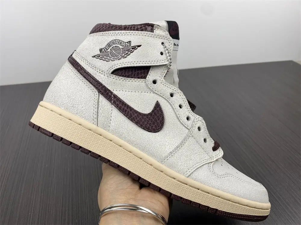 A Ma Maniere x Air Jordan 1 High OG 