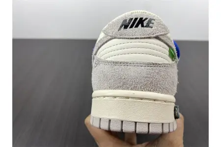Nike Dunk Low Off-White Lot 32 