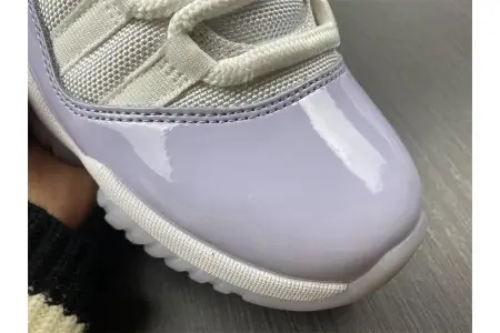 Air Jordan 11 Low WMNS Pure Violet 