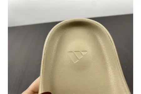 Adidas Yeezy Slide Pure 