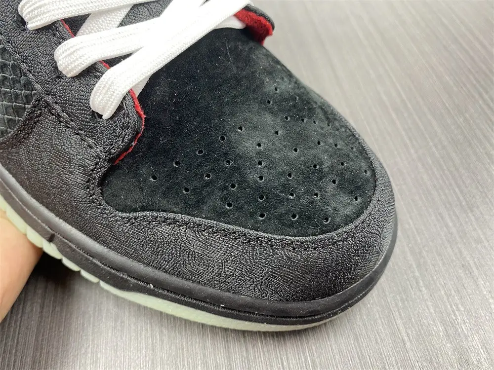 Nike Dunk Low LPL League of 