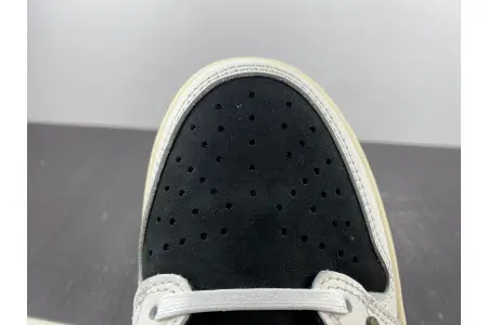 Travis Scott x Air Jordan 1 Low OG WMNS Olive 