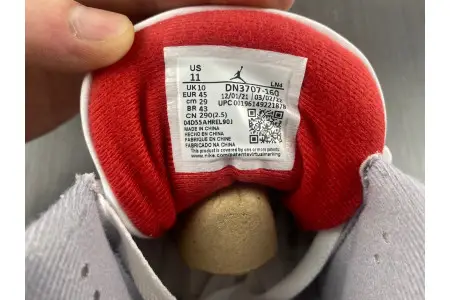 Air Jordan 3 OG Fire Red 