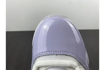 Air Jordan 11 Low WMNS Pure Violet 