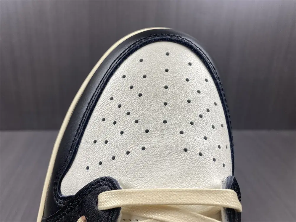 Fragment Design x Travis Scott x Air Jordan 1 Retro Low 