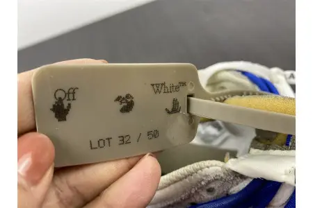 Nike Dunk Low Off-White Lot 32 