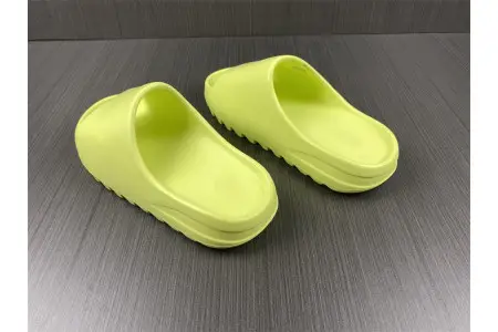 Adidas Yeezy Slide Green 