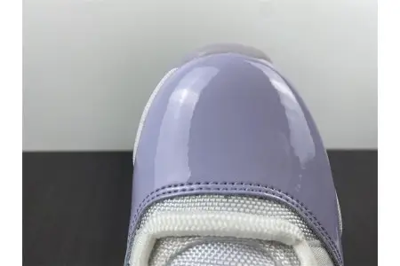 Air Jordan 11 Low WMNS Pure Violet 
