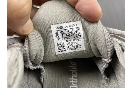 Adidas Yeezy 500 