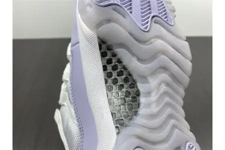 Air Jordan 11 Low WMNS Pure Violet 