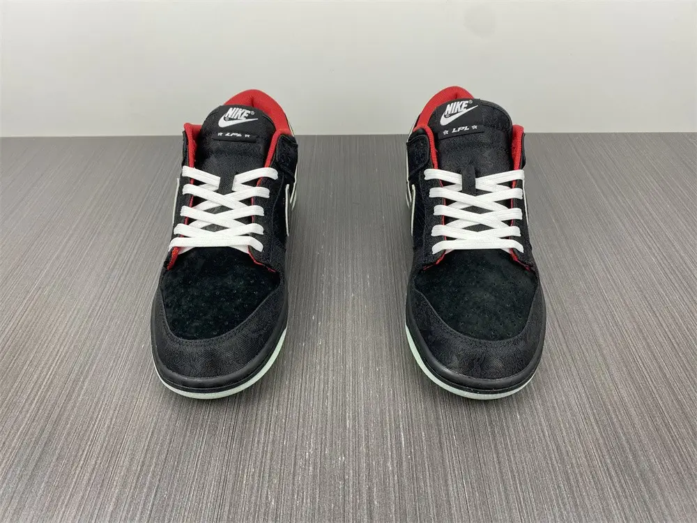 Nike Dunk Low LPL League of 