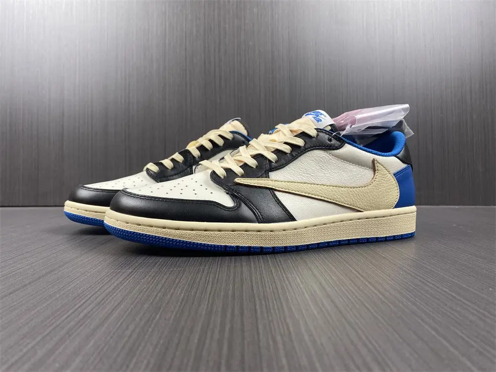 Fragment Design x Travis Scott x Air Jordan 1 Retro Low  CDA285