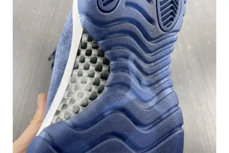 Air Jordan 11 Velvet WMNS Midnight Navy 