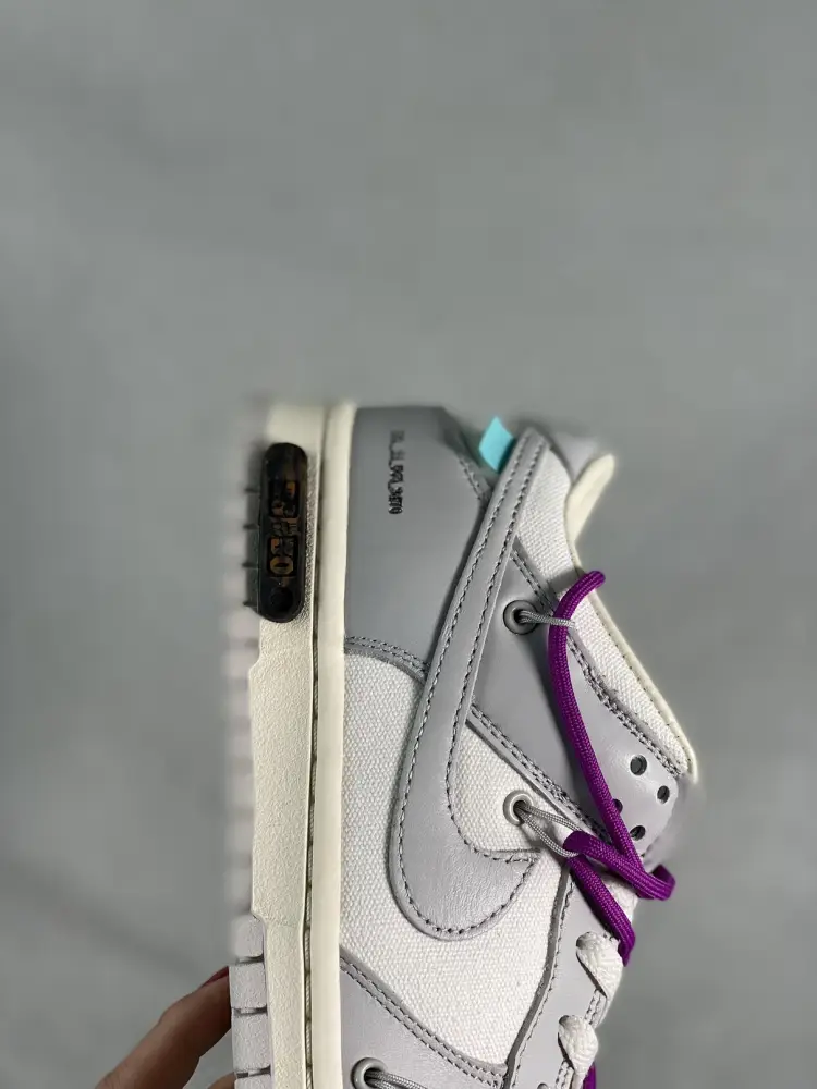 Nike Dunk Low Off-White Lot 