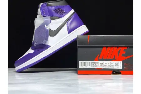 Air Jordan 1 High OG Court Purple 