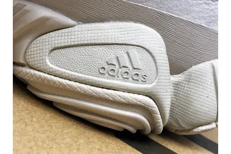 Adidas Yeezy Desert Rat 500 Blush 